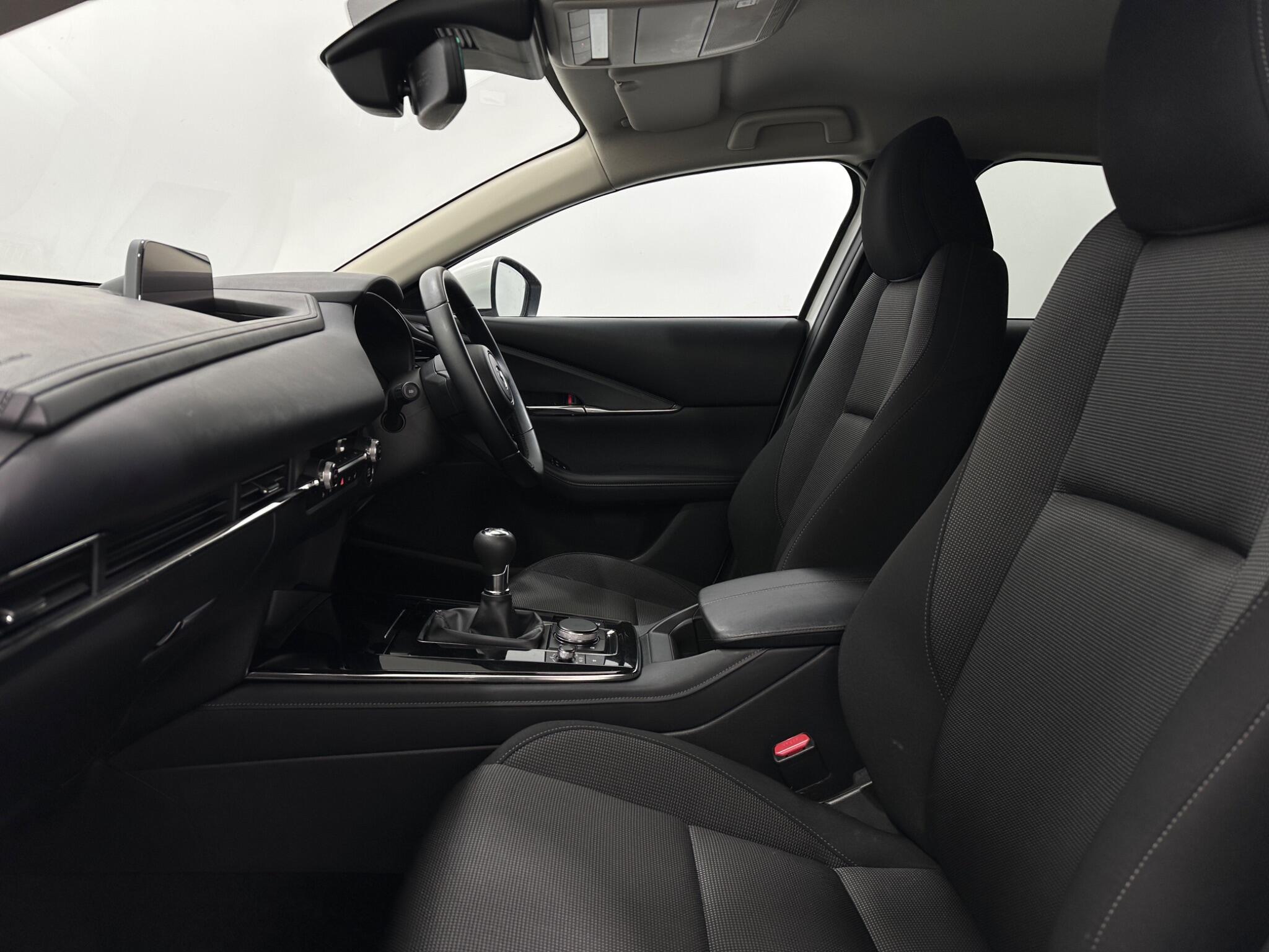 Mazda CX-30 view 36