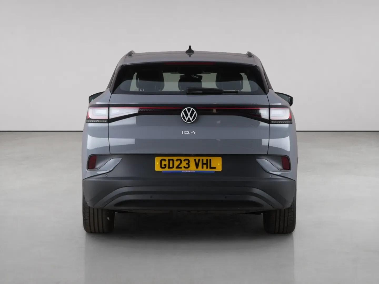 Volkswagen ID.4 view 7