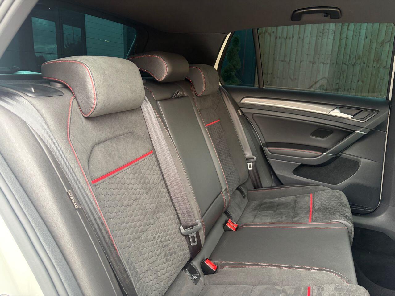 Volkswagen Golf view 29