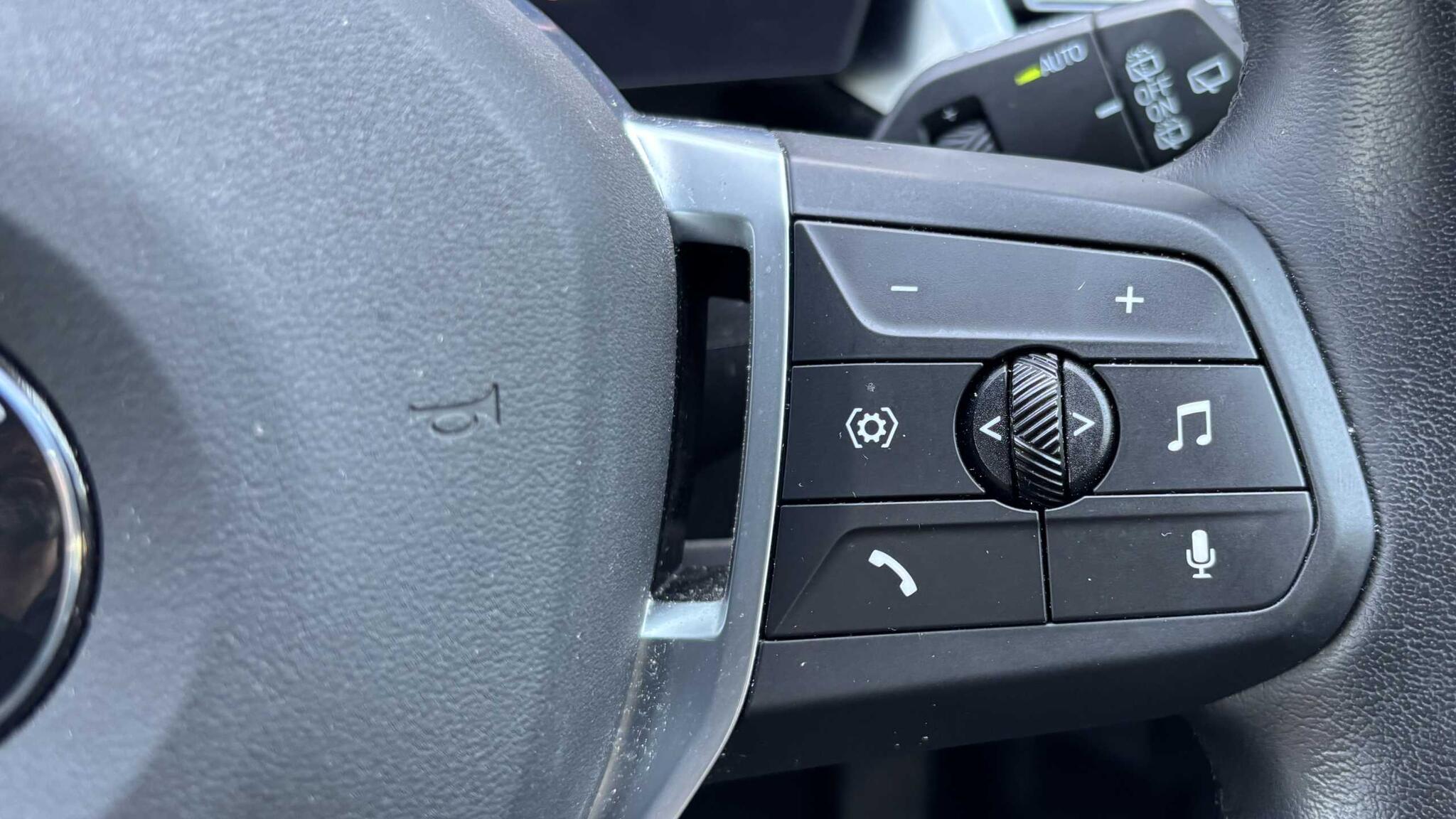 BMW X1 view 19
