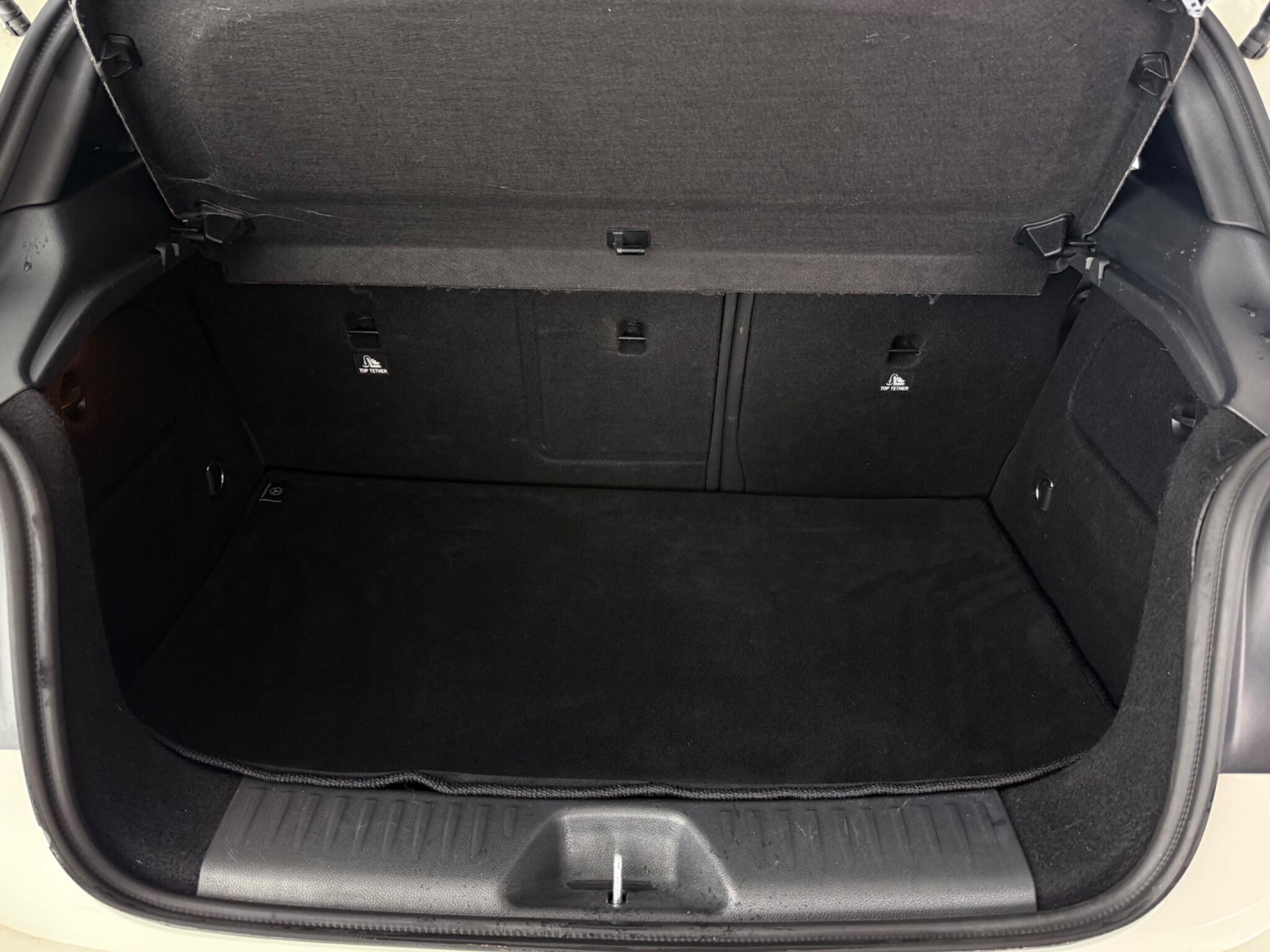 Mercedes-Benz A-Class view 9