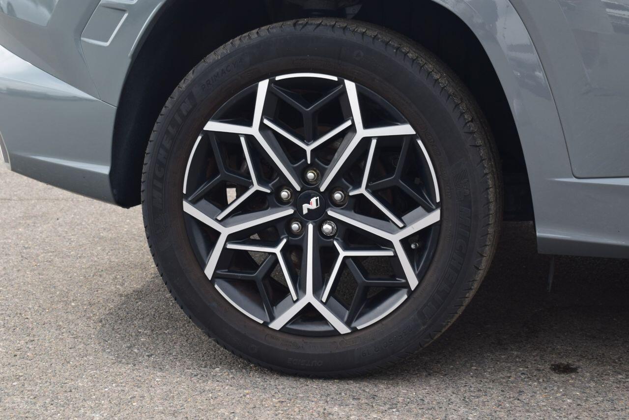 Hyundai Tucson view 16