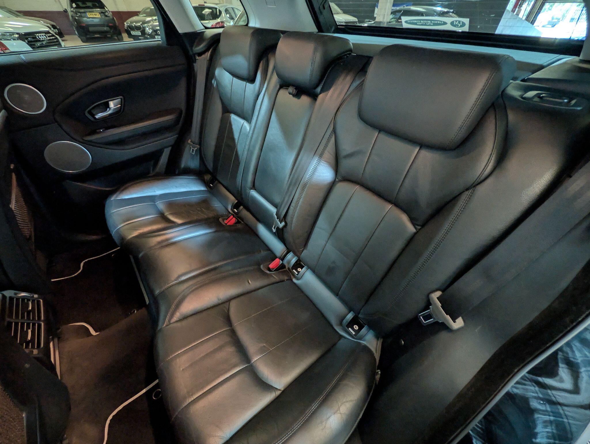 Land Rover Range Rover Evoque view 7