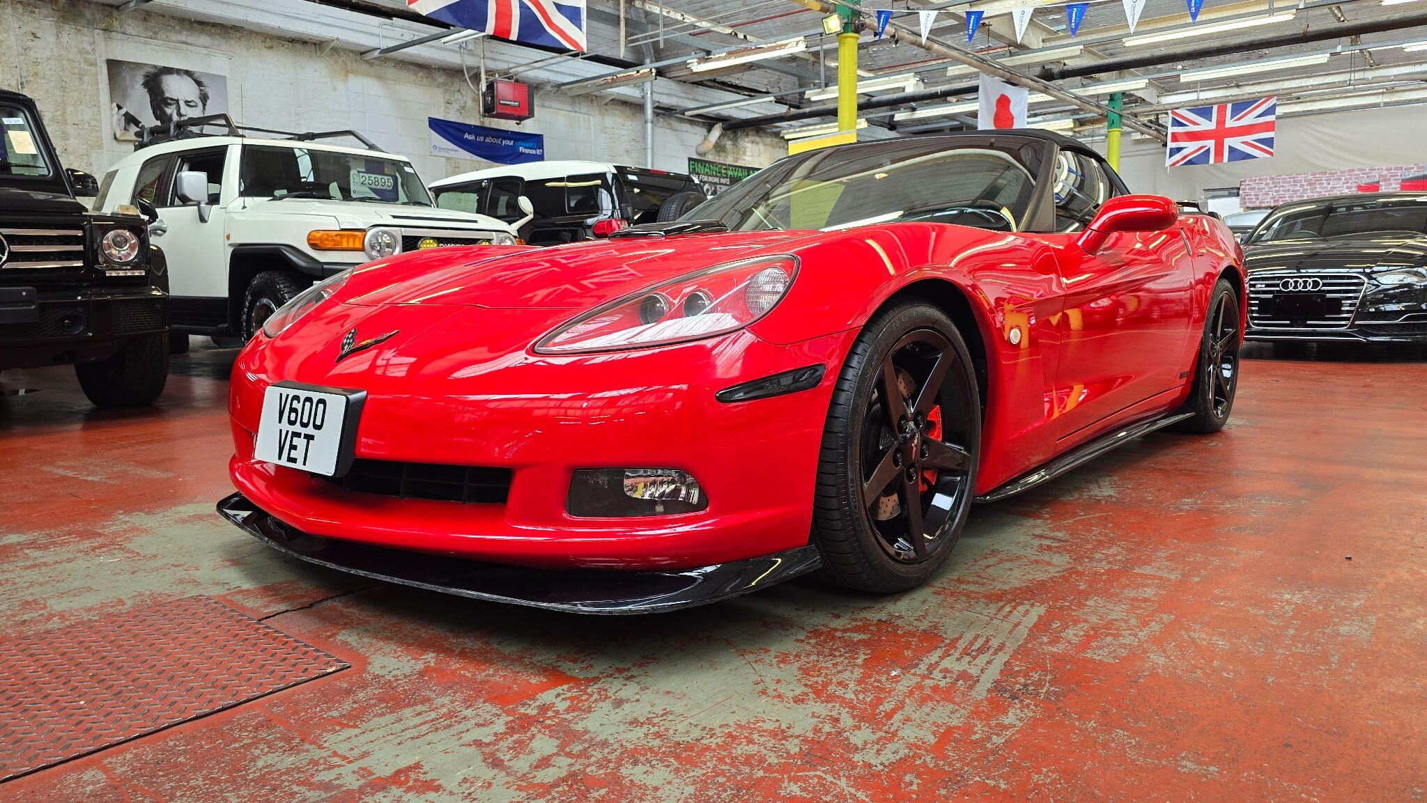 Chevrolet Corvette view 11