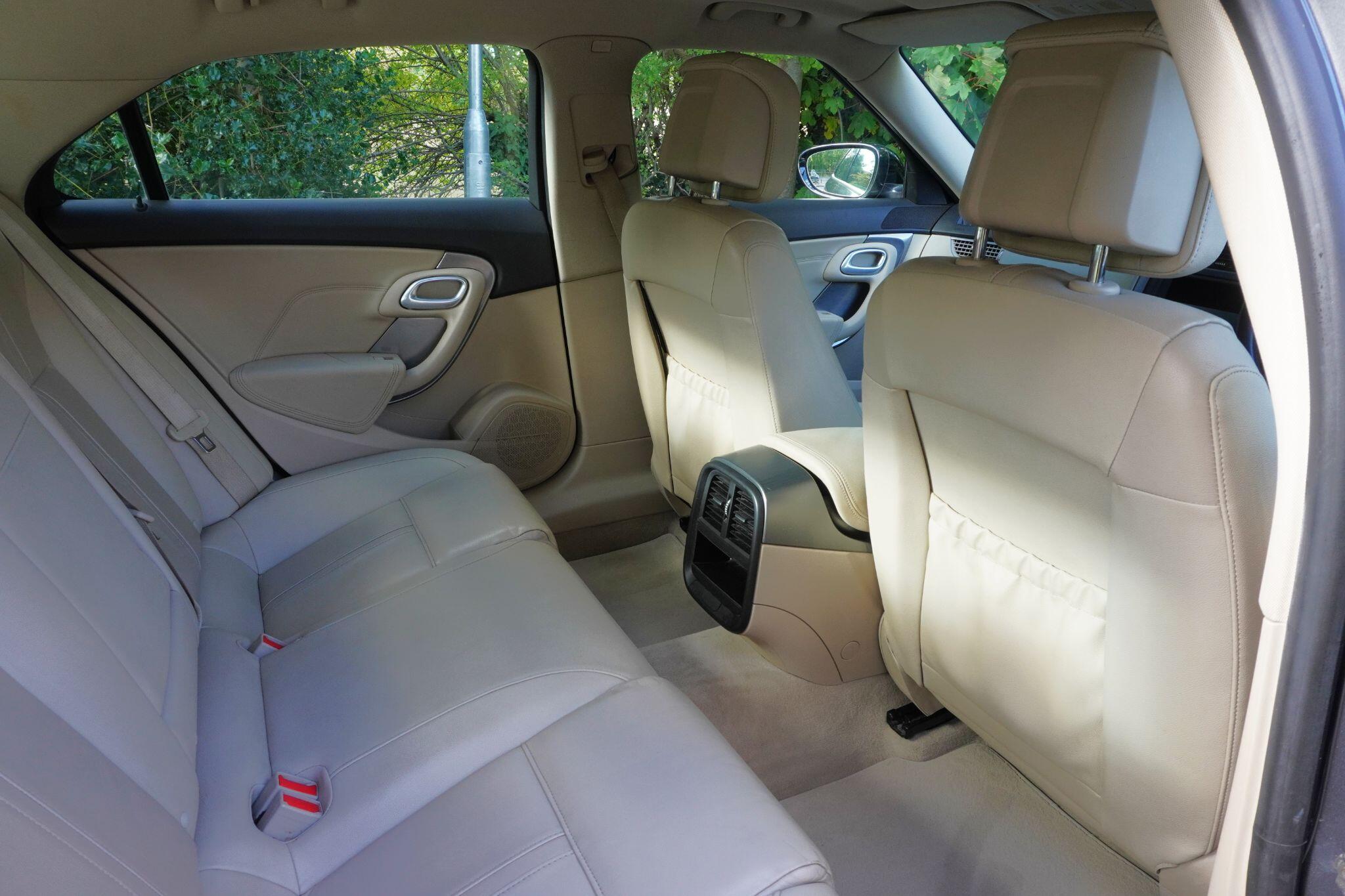 Saab 9-5 view 36