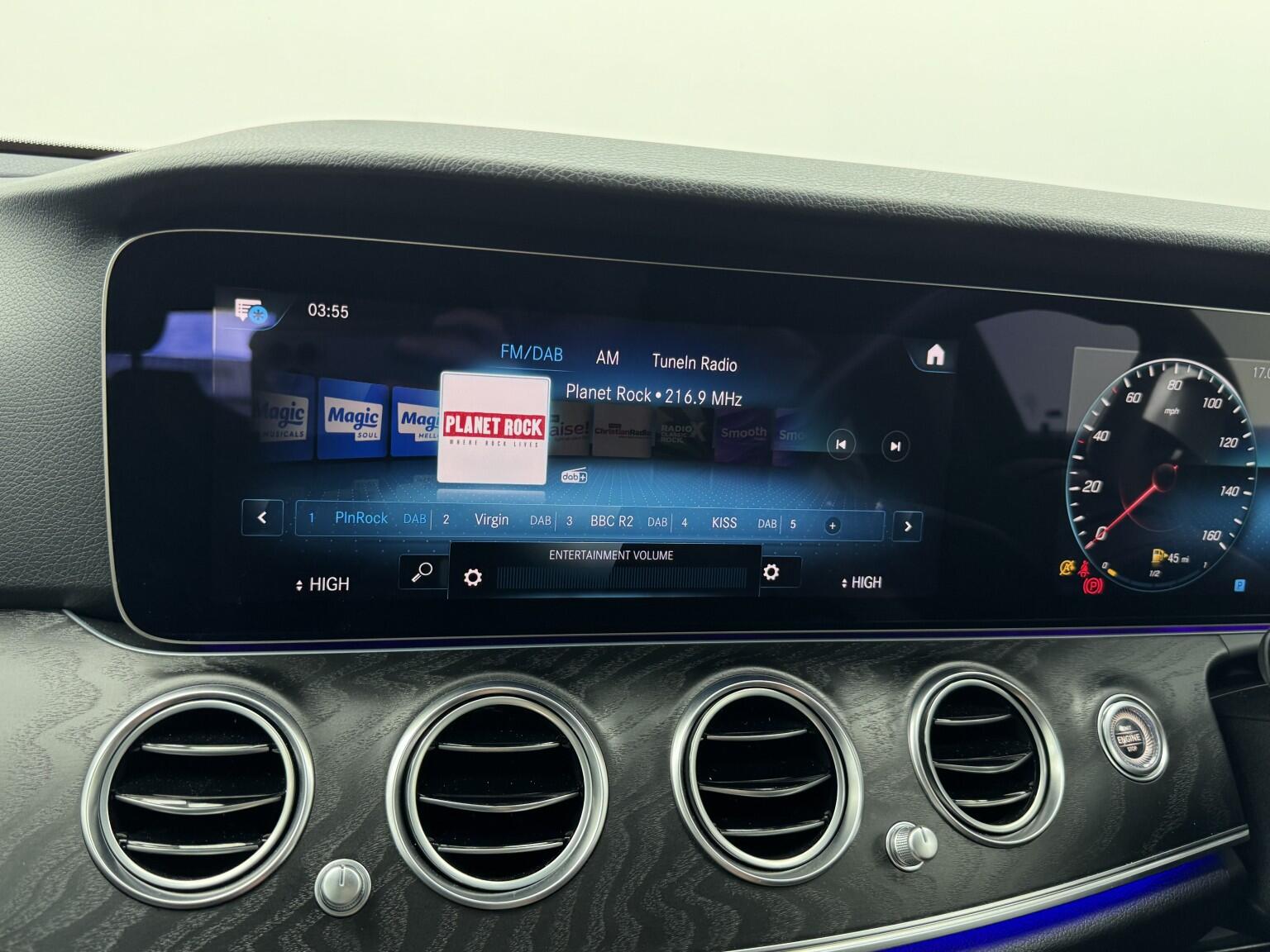 Mercedes-Benz E-Class view 20