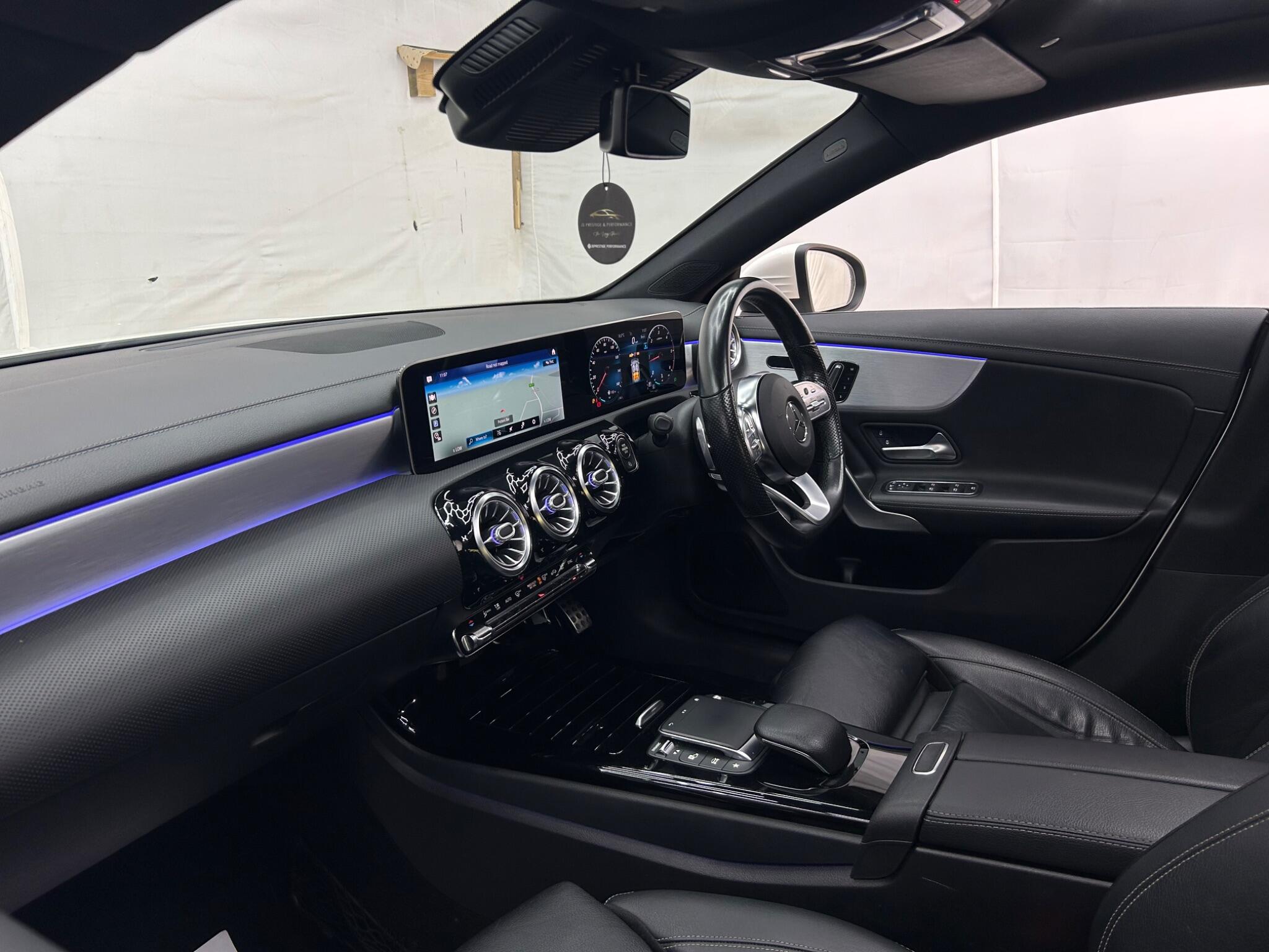 Mercedes-Benz Cla view 16