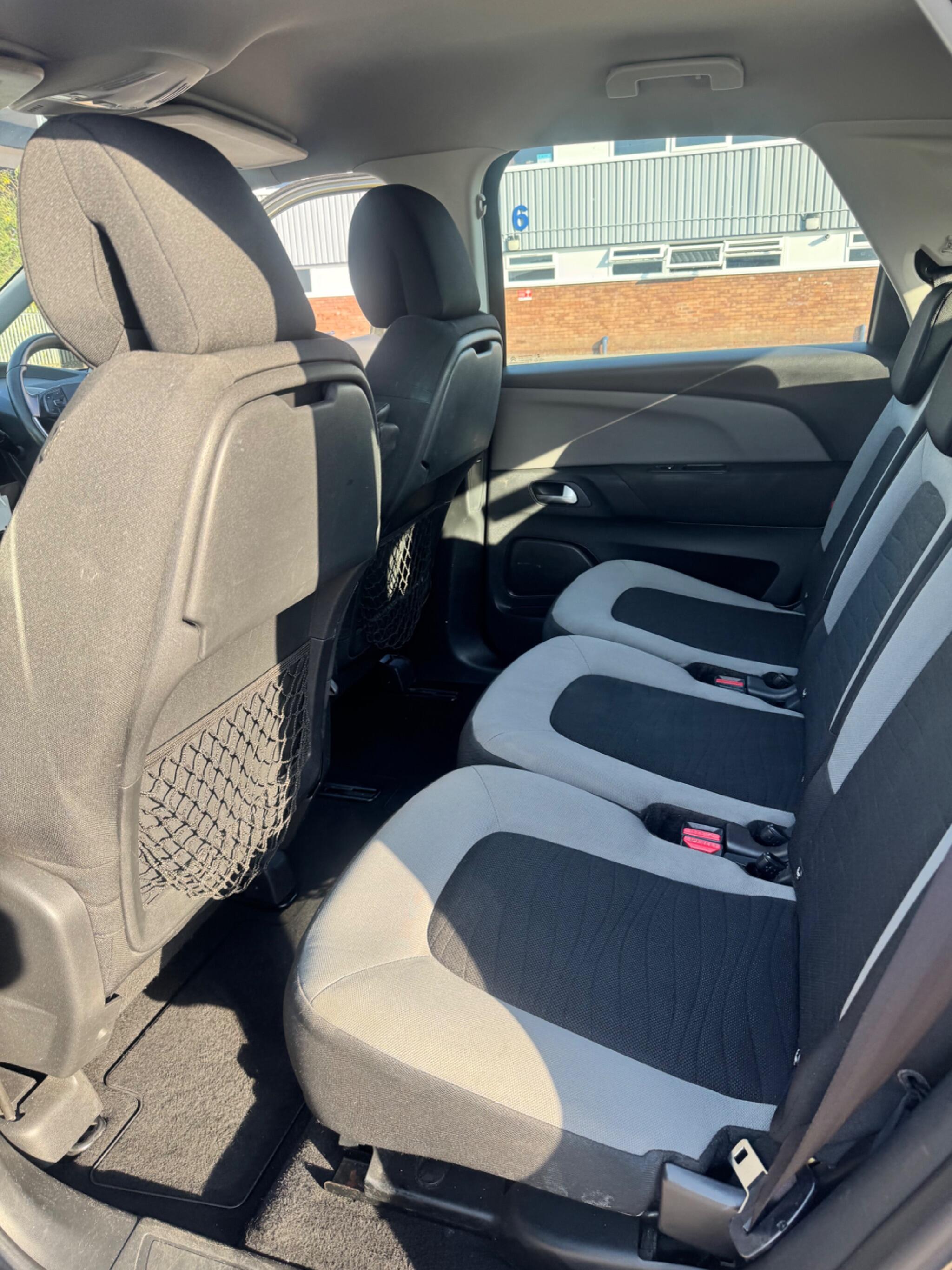 Citroen C4 Picasso view 30