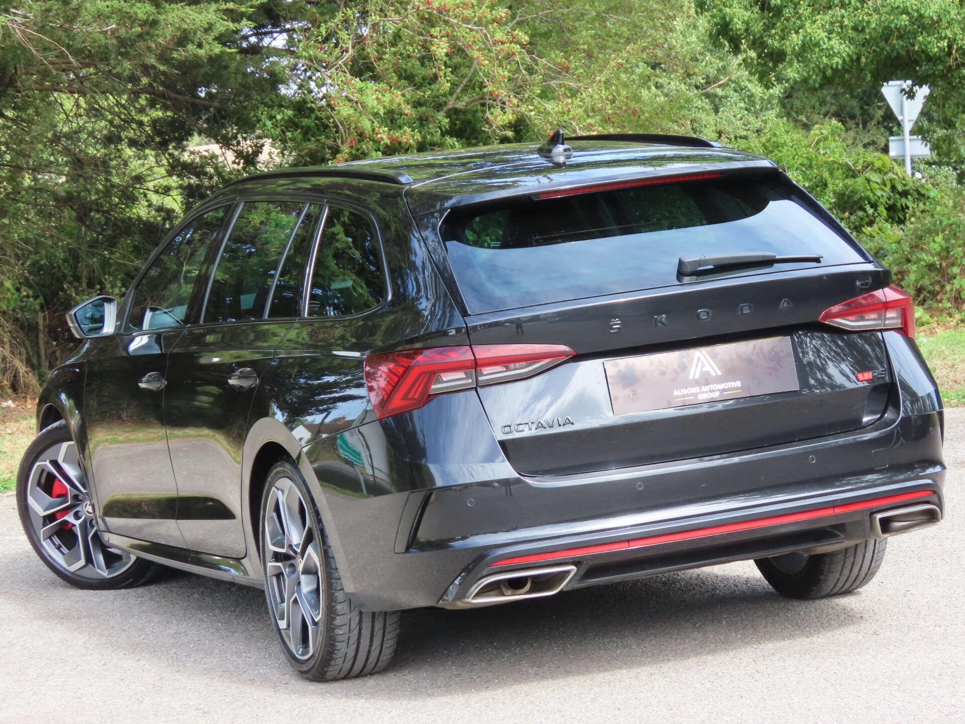 Skoda Octavia view 6