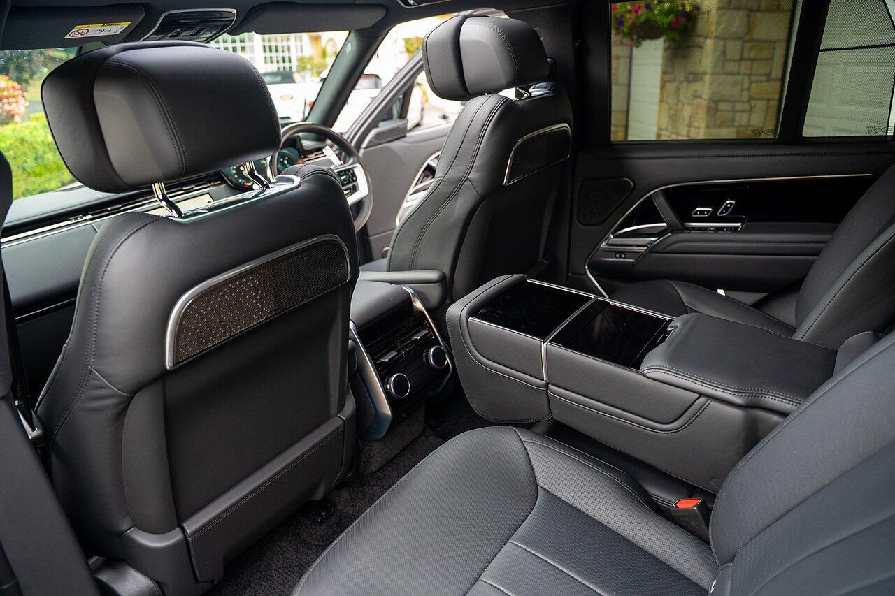 Land Rover Range Rover view 85