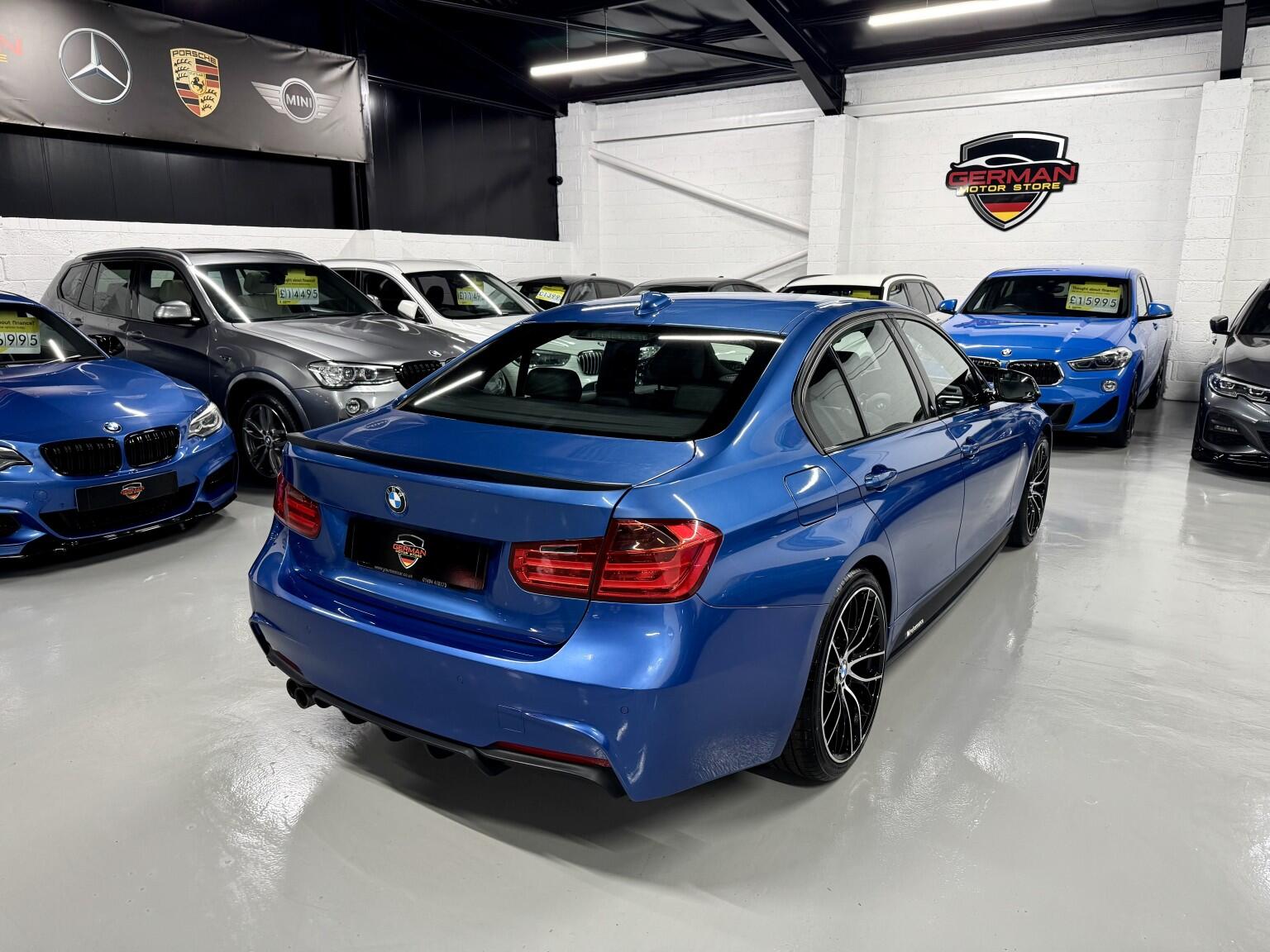 BMW 3 Series view 4