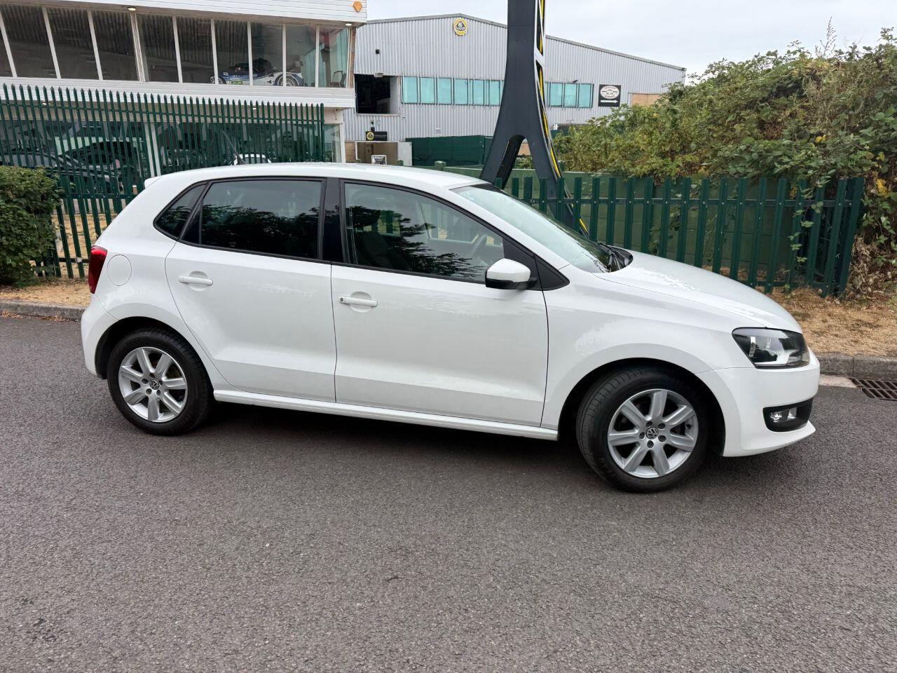 Volkswagen Polo view 14