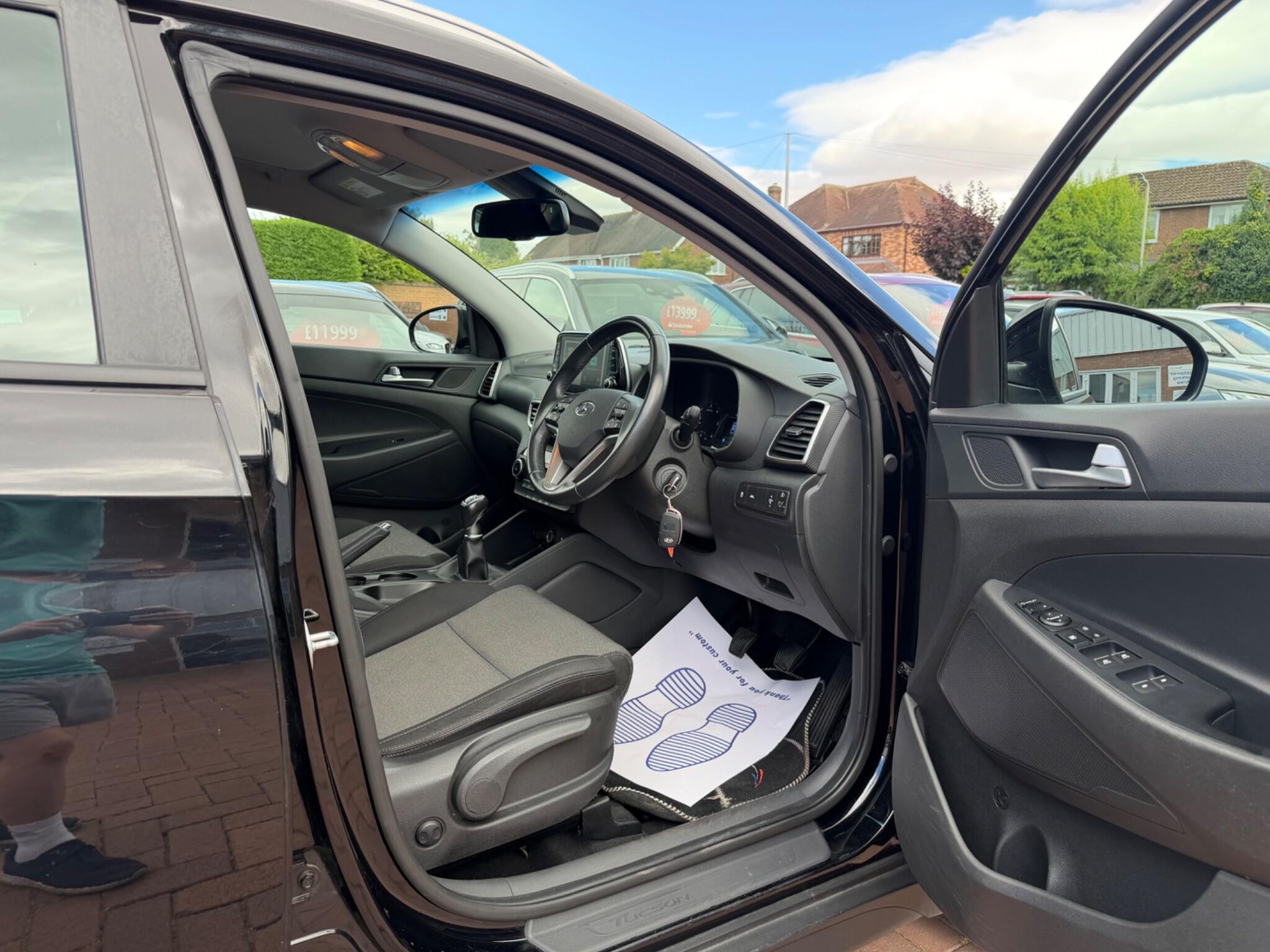 Hyundai Tucson view 33