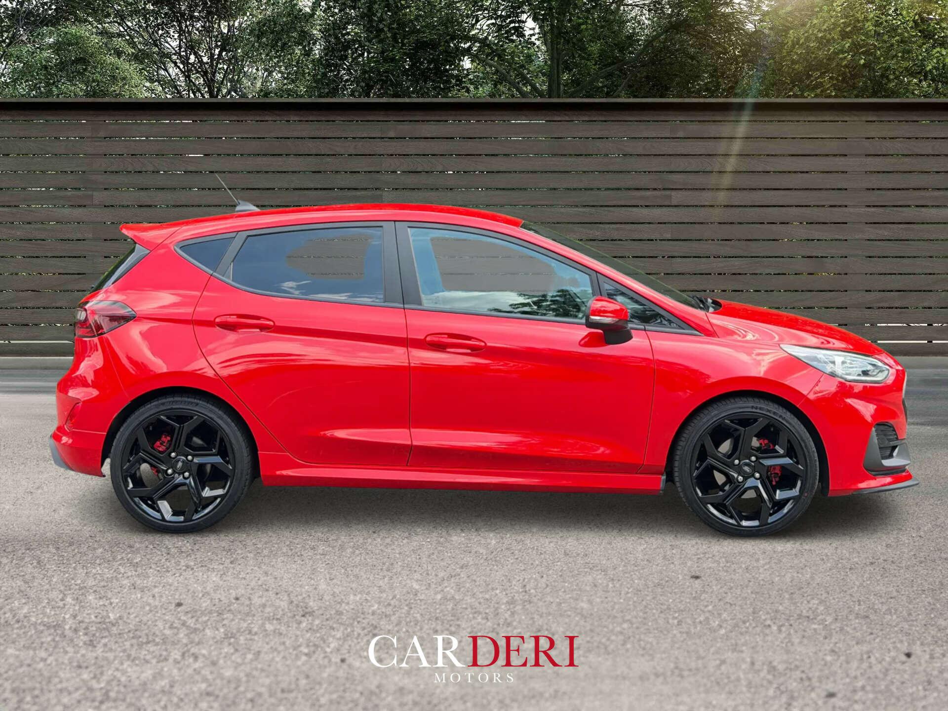 Ford Fiesta view 5