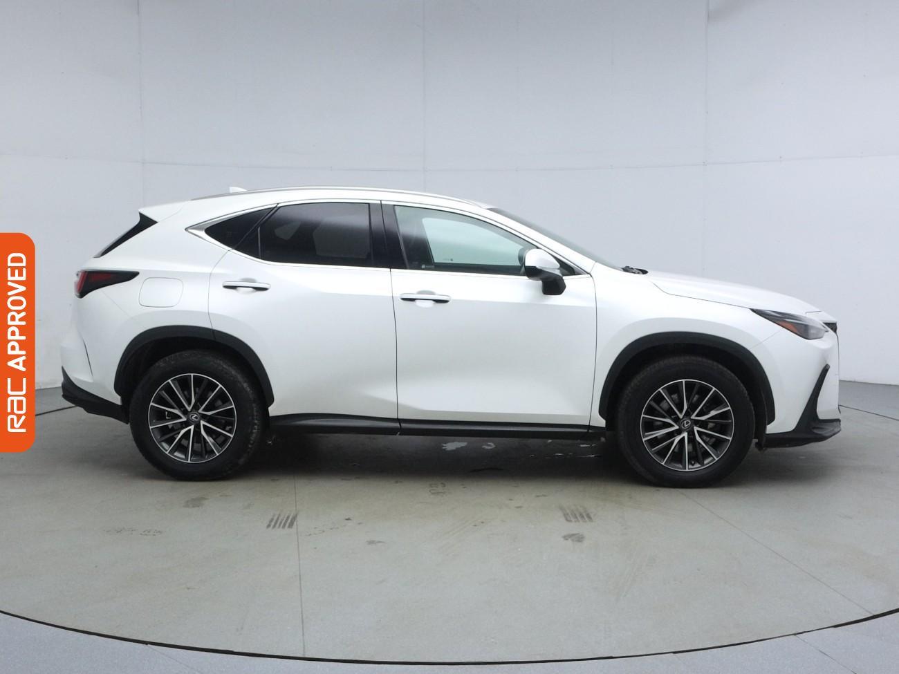 Lexus NX view 7