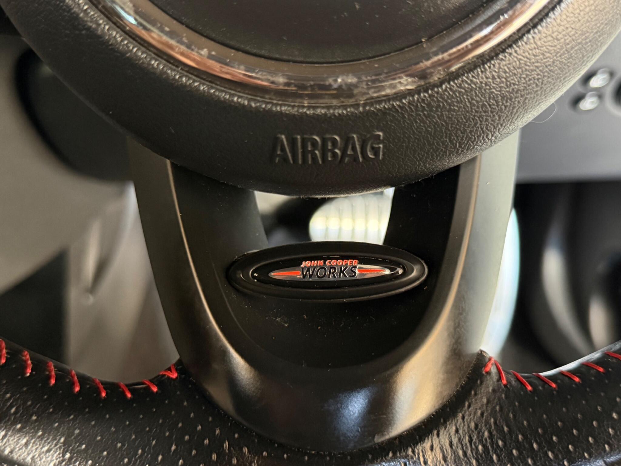 Mini Hatch view 40