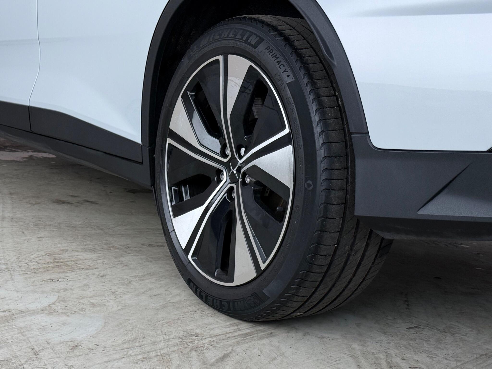 Polestar 2 view 8