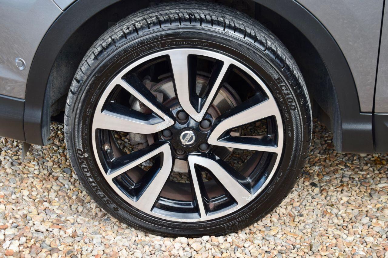 Nissan Qashqai view 21