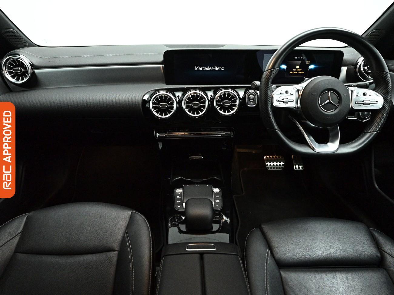 Mercedes-Benz Cla view 2