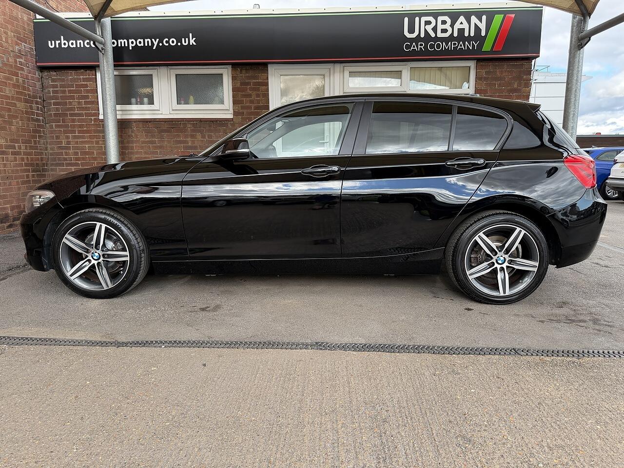 BMW 1 Series view 3