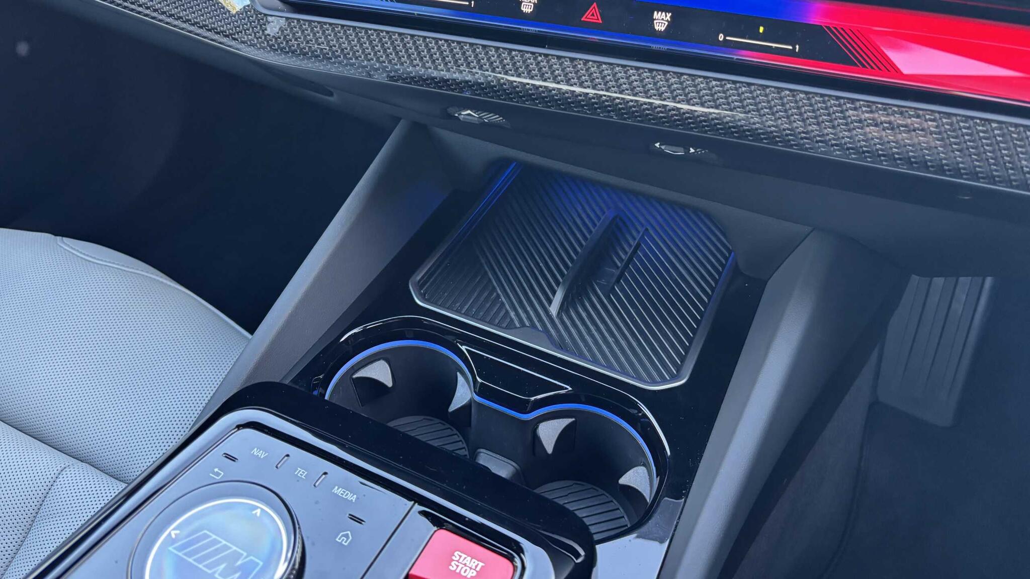 BMW M5 view 25