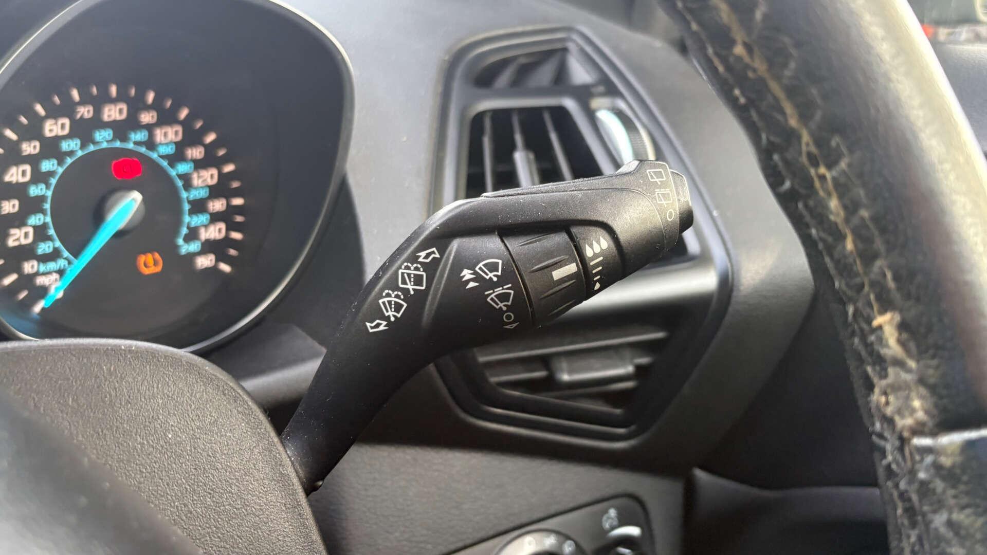 Ford Kuga view 19