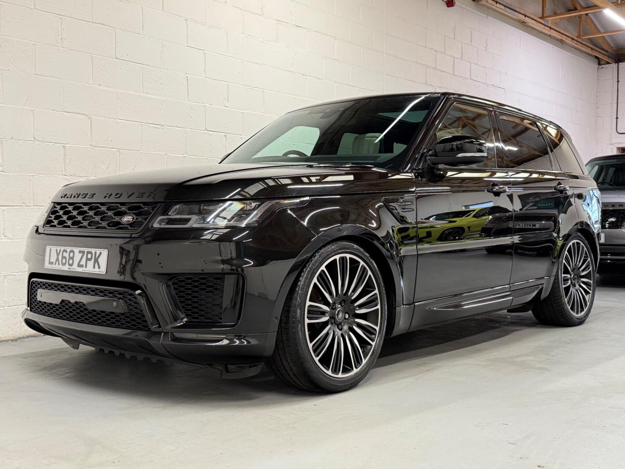 Land Rover Range Rover Sport view 8
