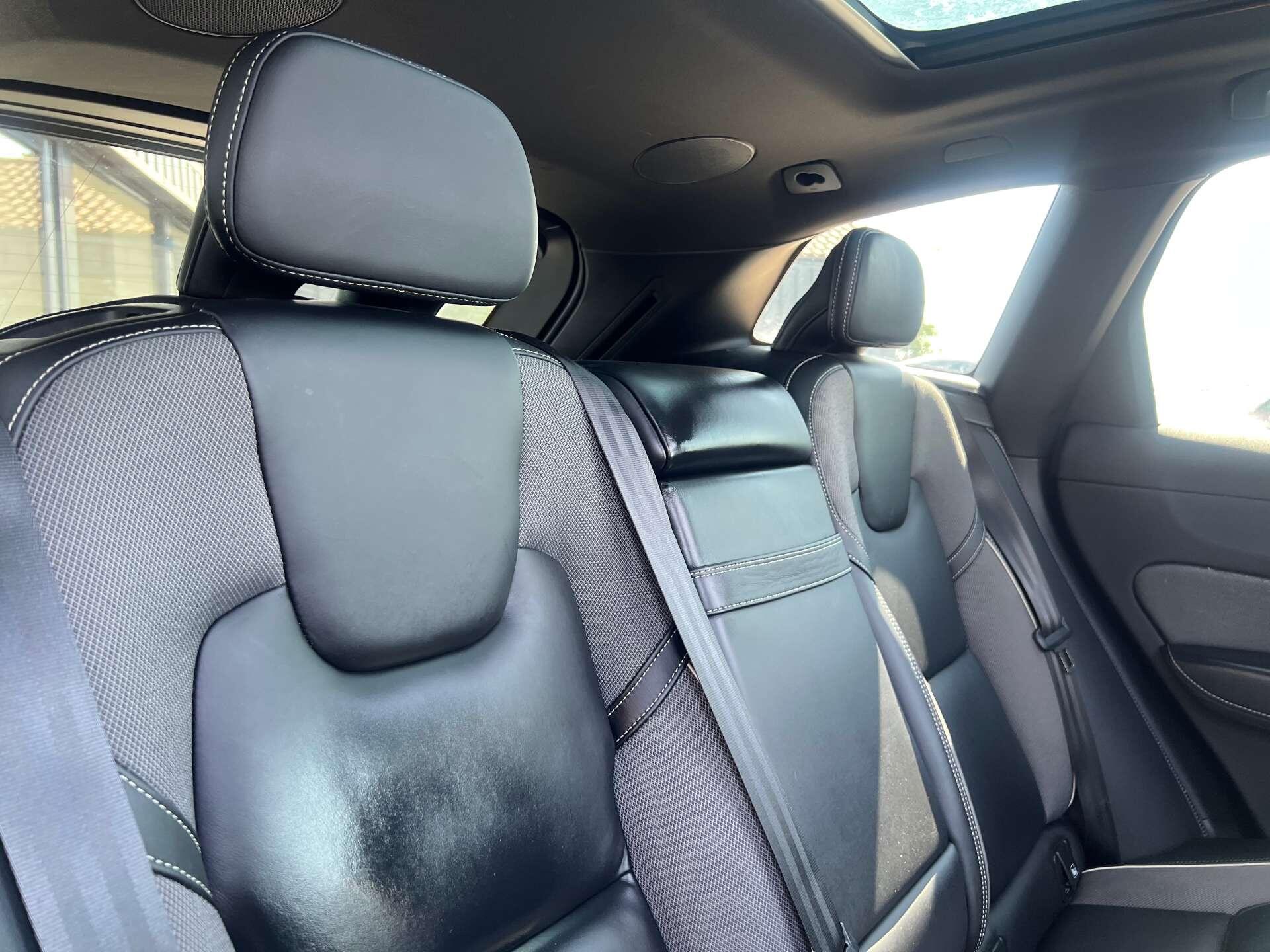 Volvo XC60 view 36