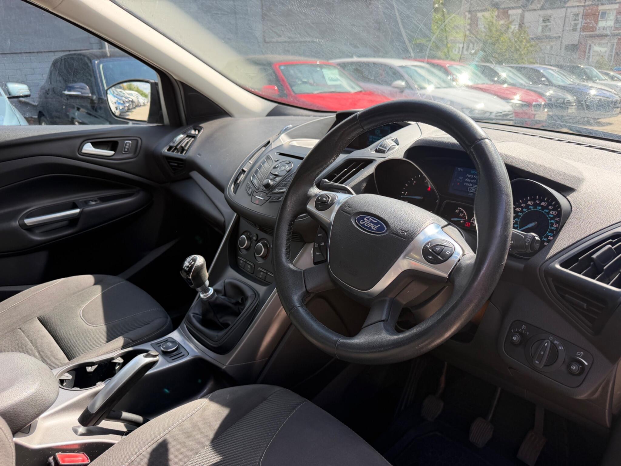 Ford Kuga view 11