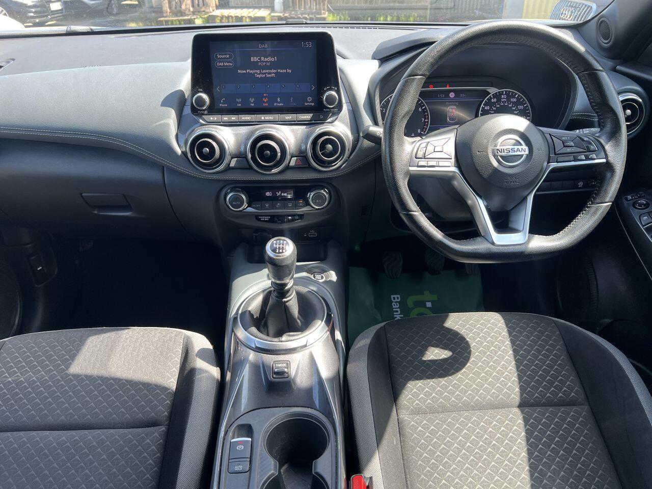 Nissan Juke view 27