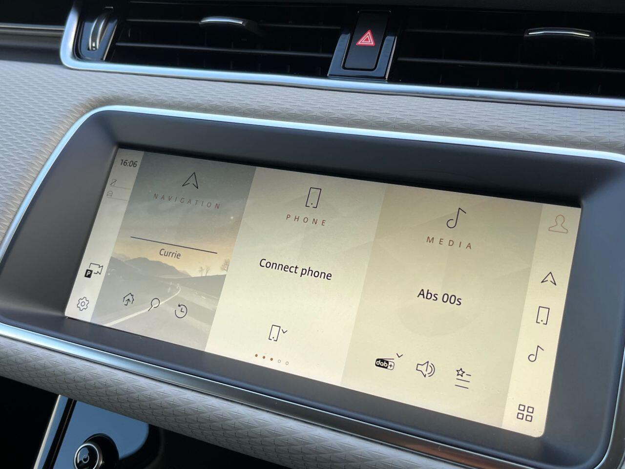 Land Rover Range Rover Evoque view 27