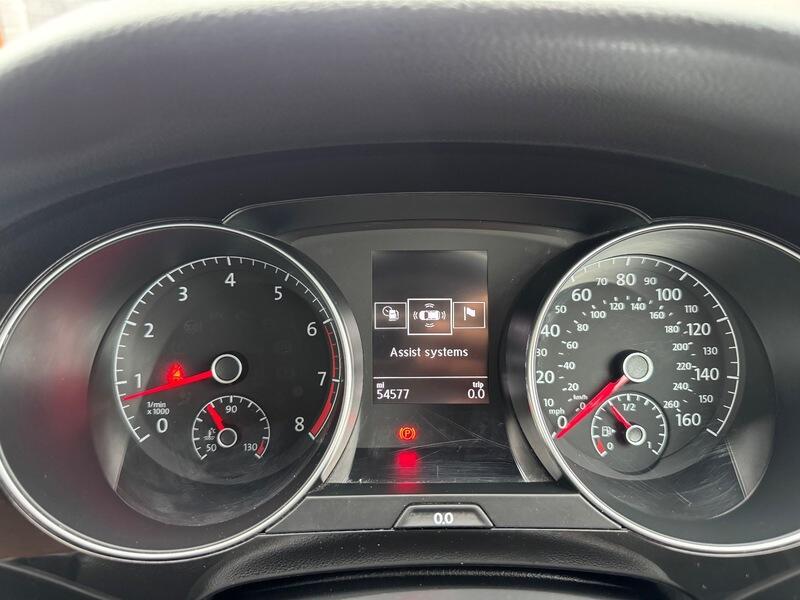 Volkswagen Golf SV view 33
