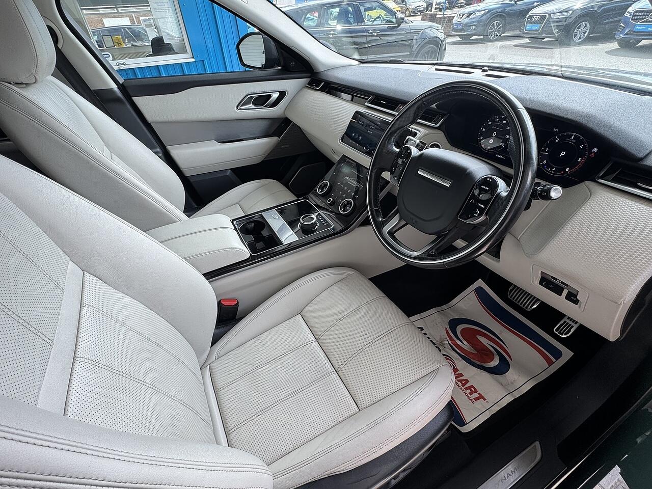Land Rover Range Rover Velar view 11
