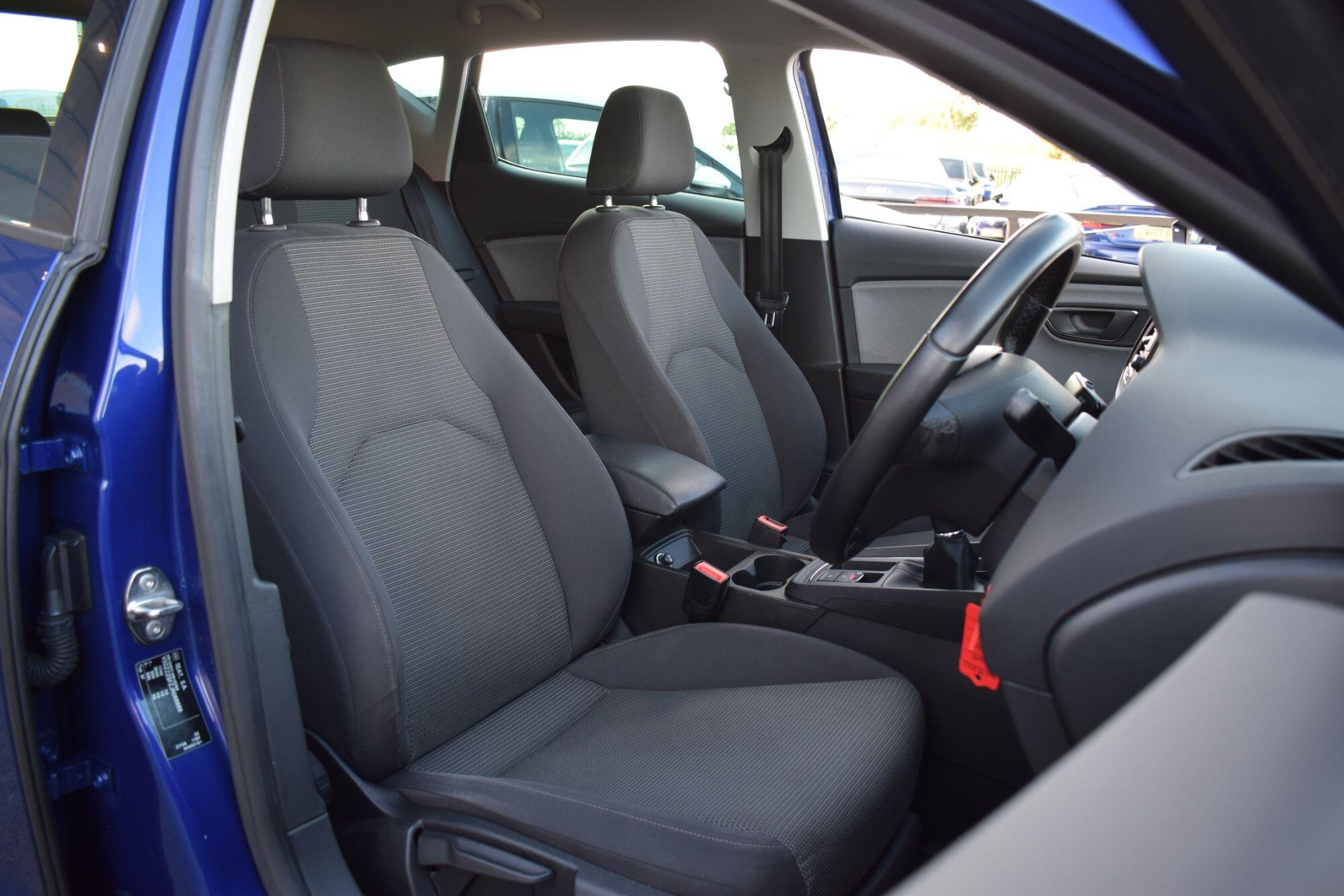 Seat Leon view 13