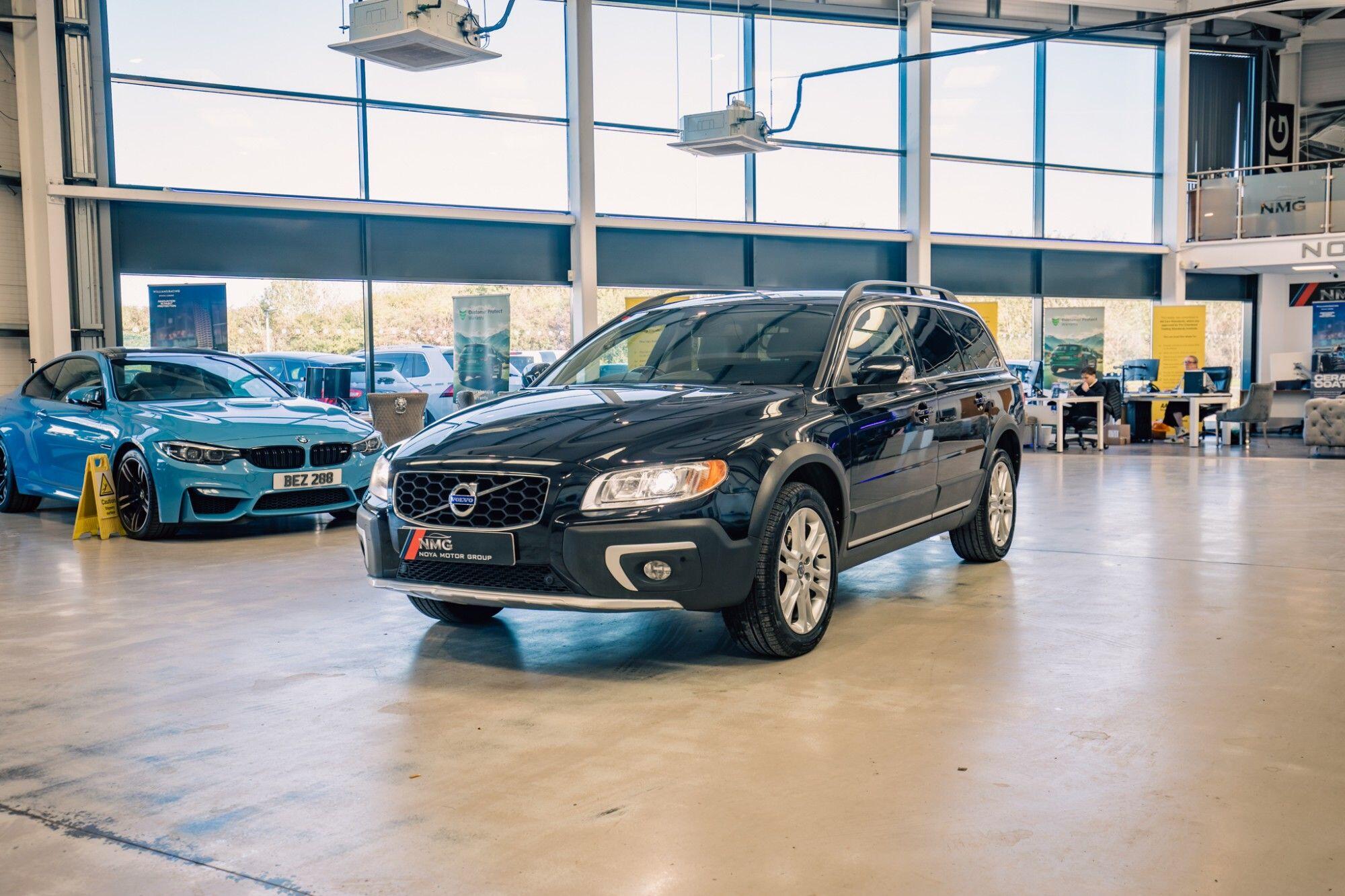 Volvo XC70 view 25