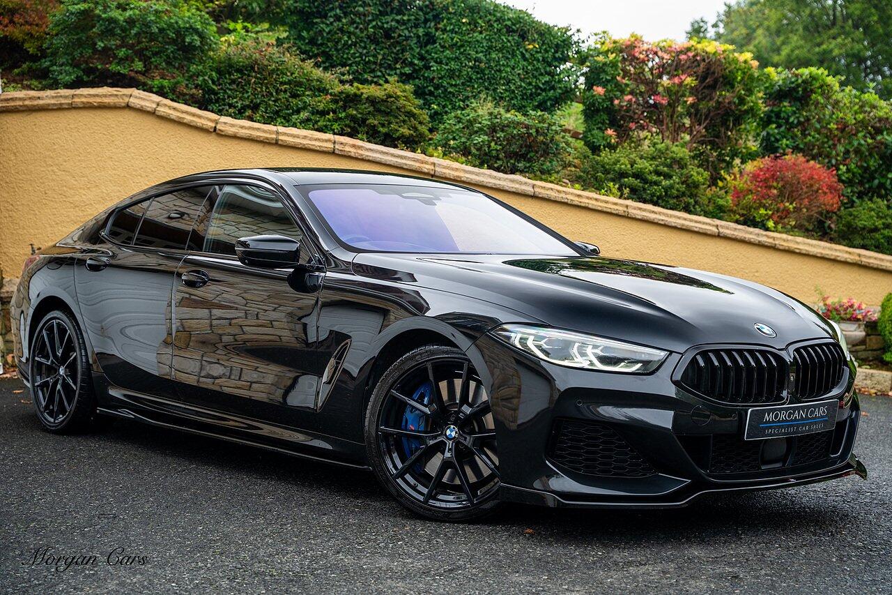BMW 8 Series view 19