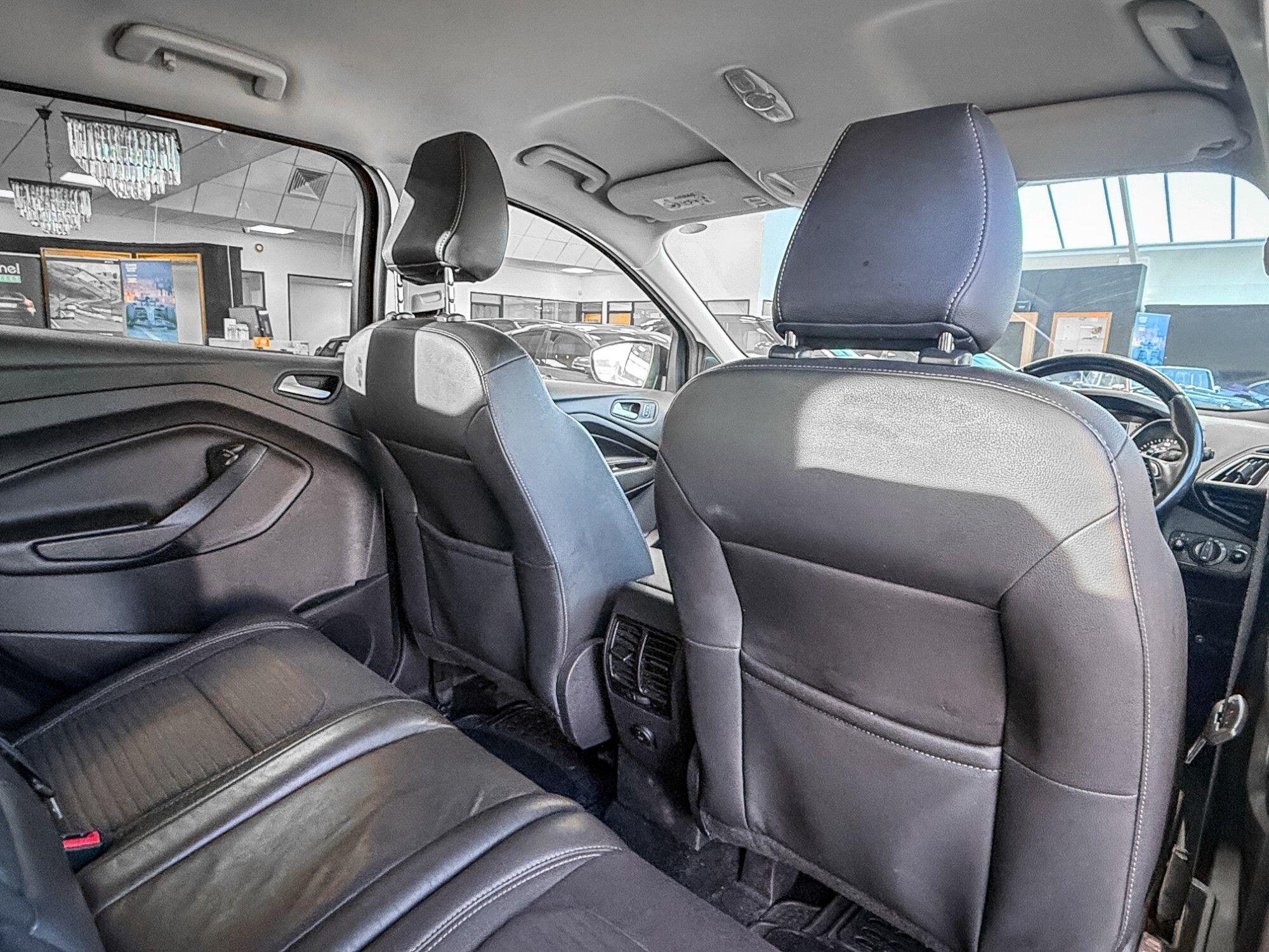 Ford Kuga view 12