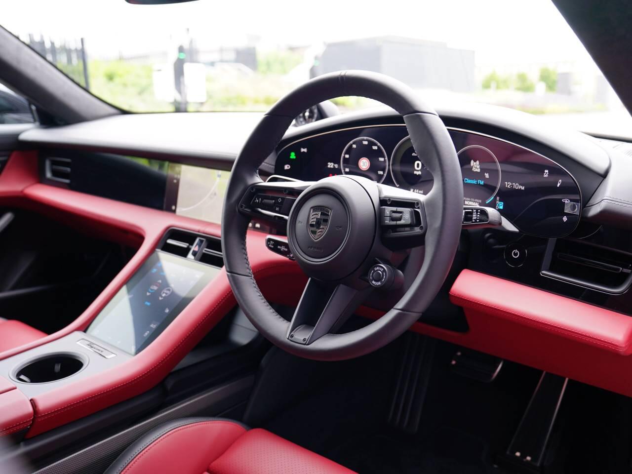 Porsche Taycan view 21
