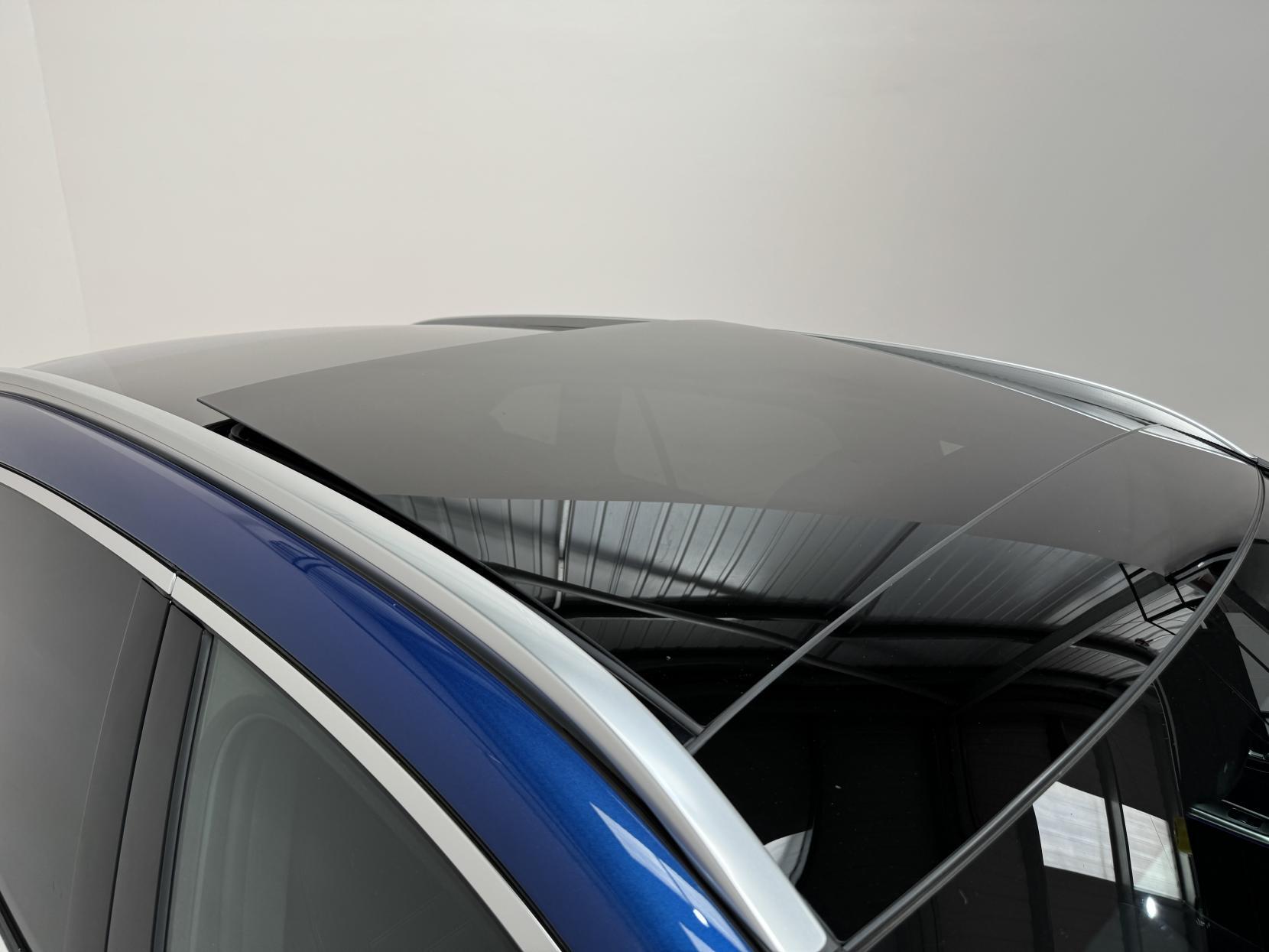 Mercedes-Benz GLC view 2