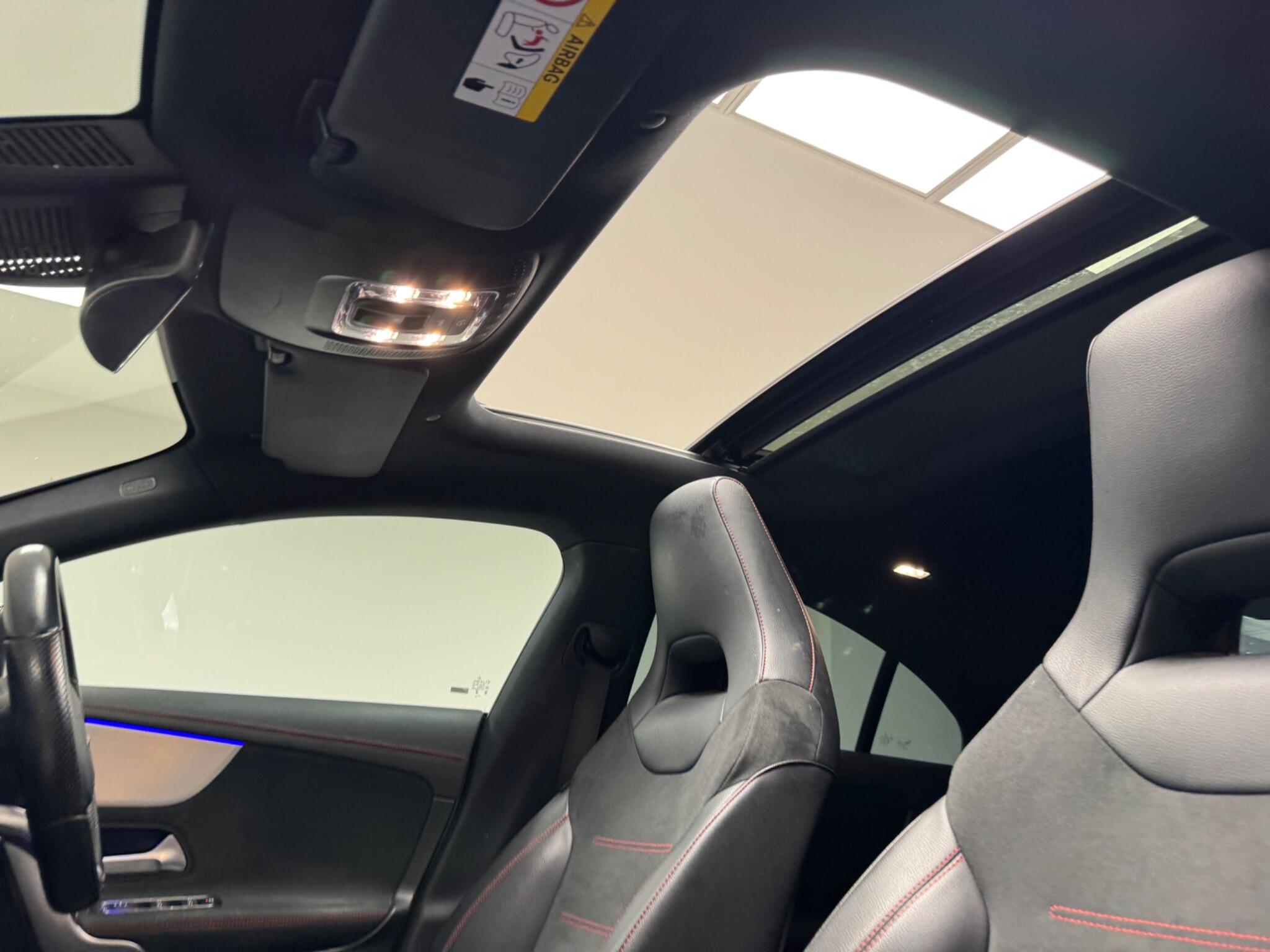 Mercedes-Benz Cla view 23