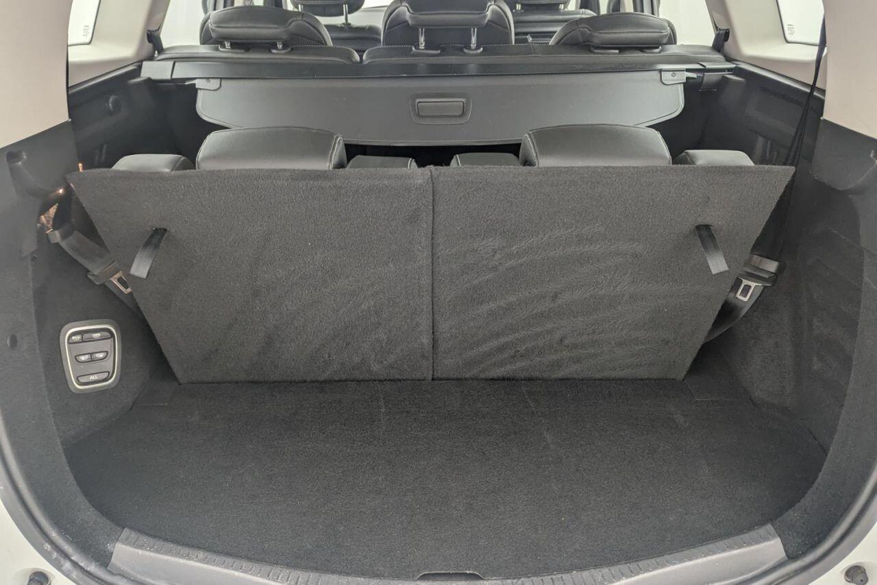 Renault Grand Scenic view 20