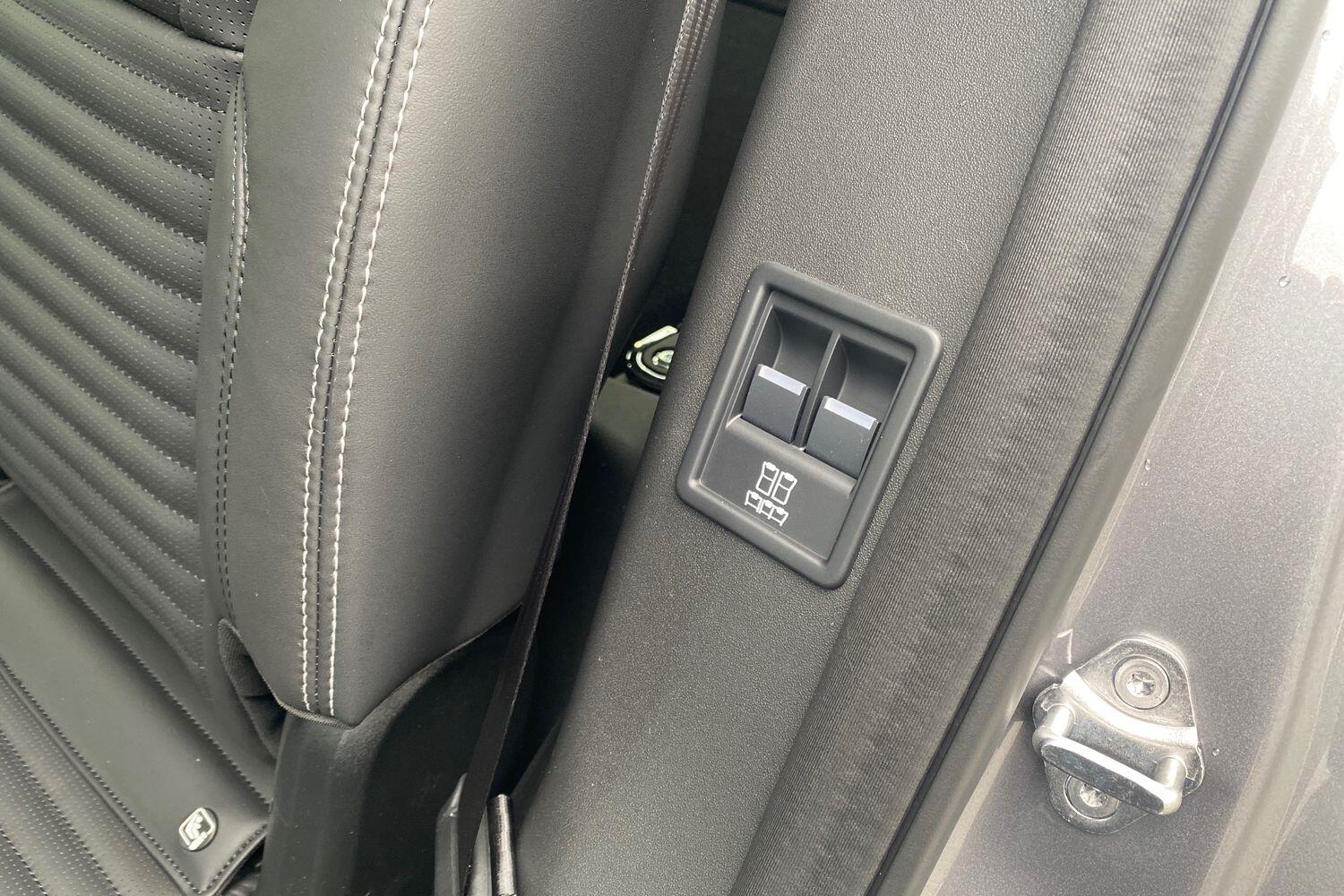 Land Rover Discovery view 41
