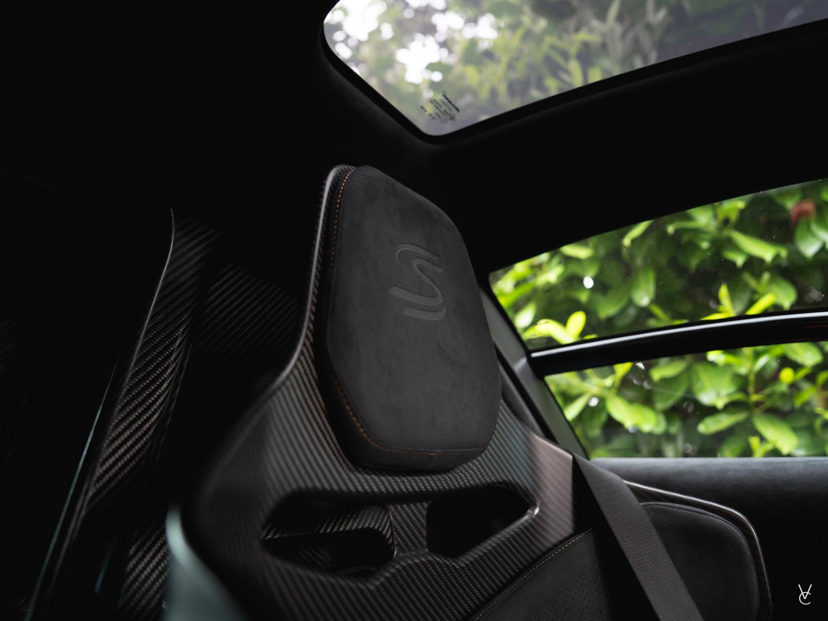 McLaren Senna view 35