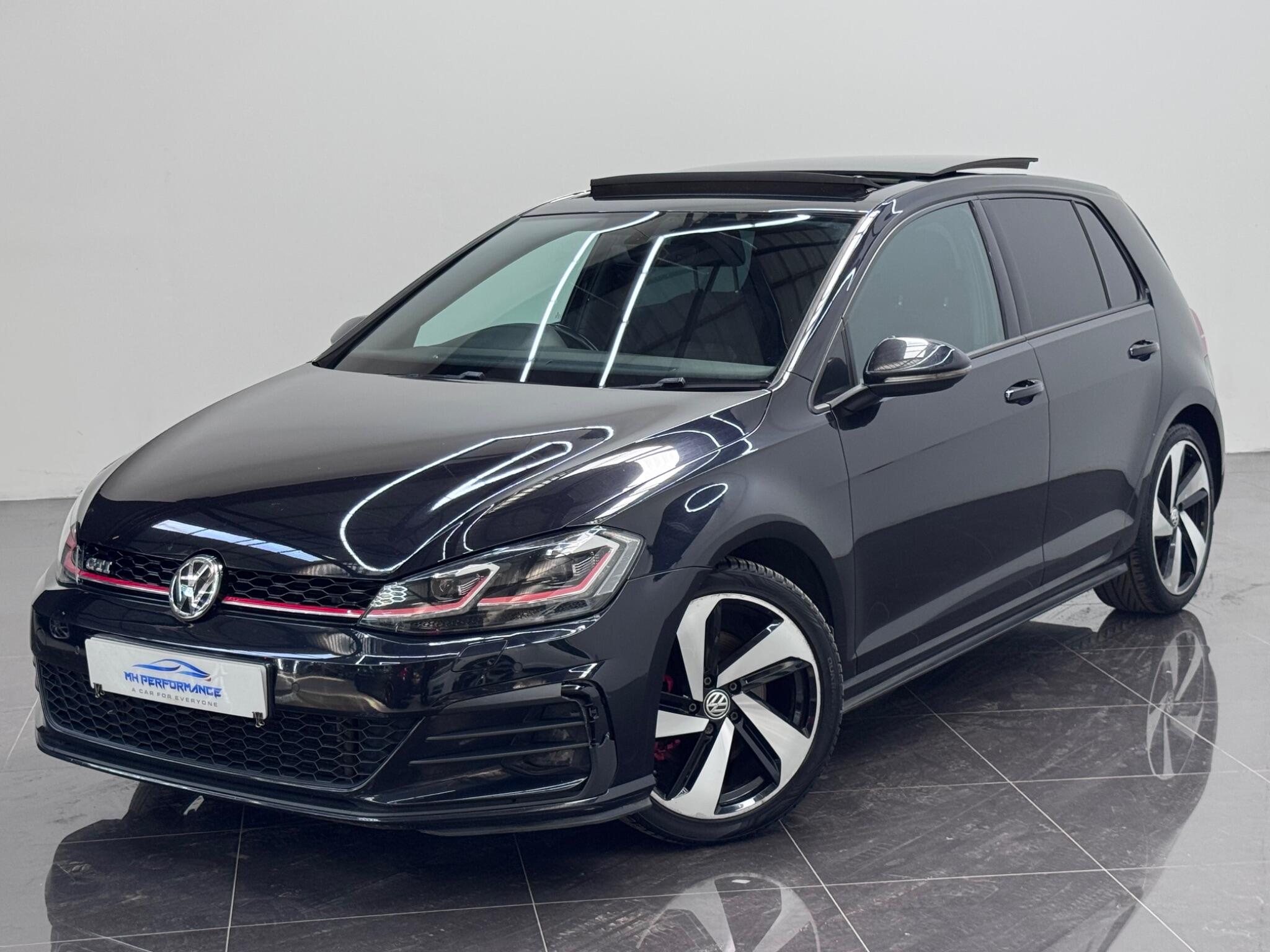 Volkswagen Golf view 52