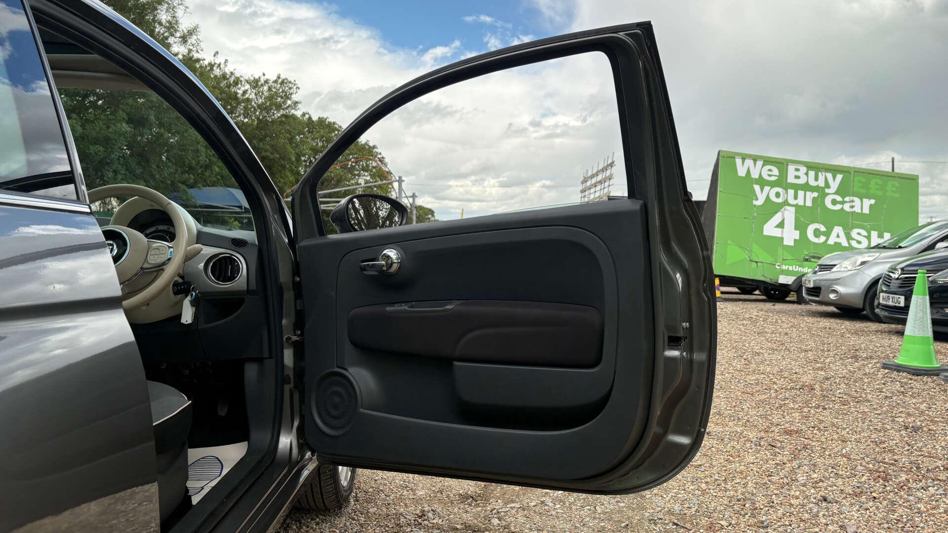 Fiat 500 view 29