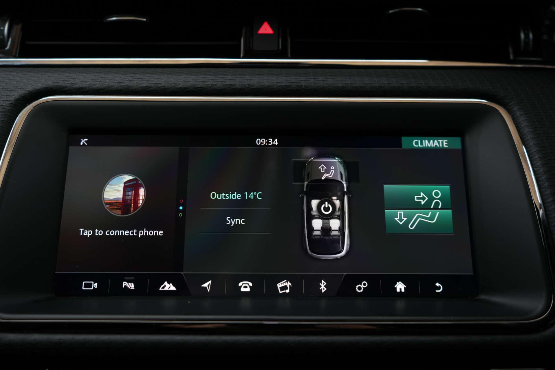 Land Rover Range Rover Evoque view 28