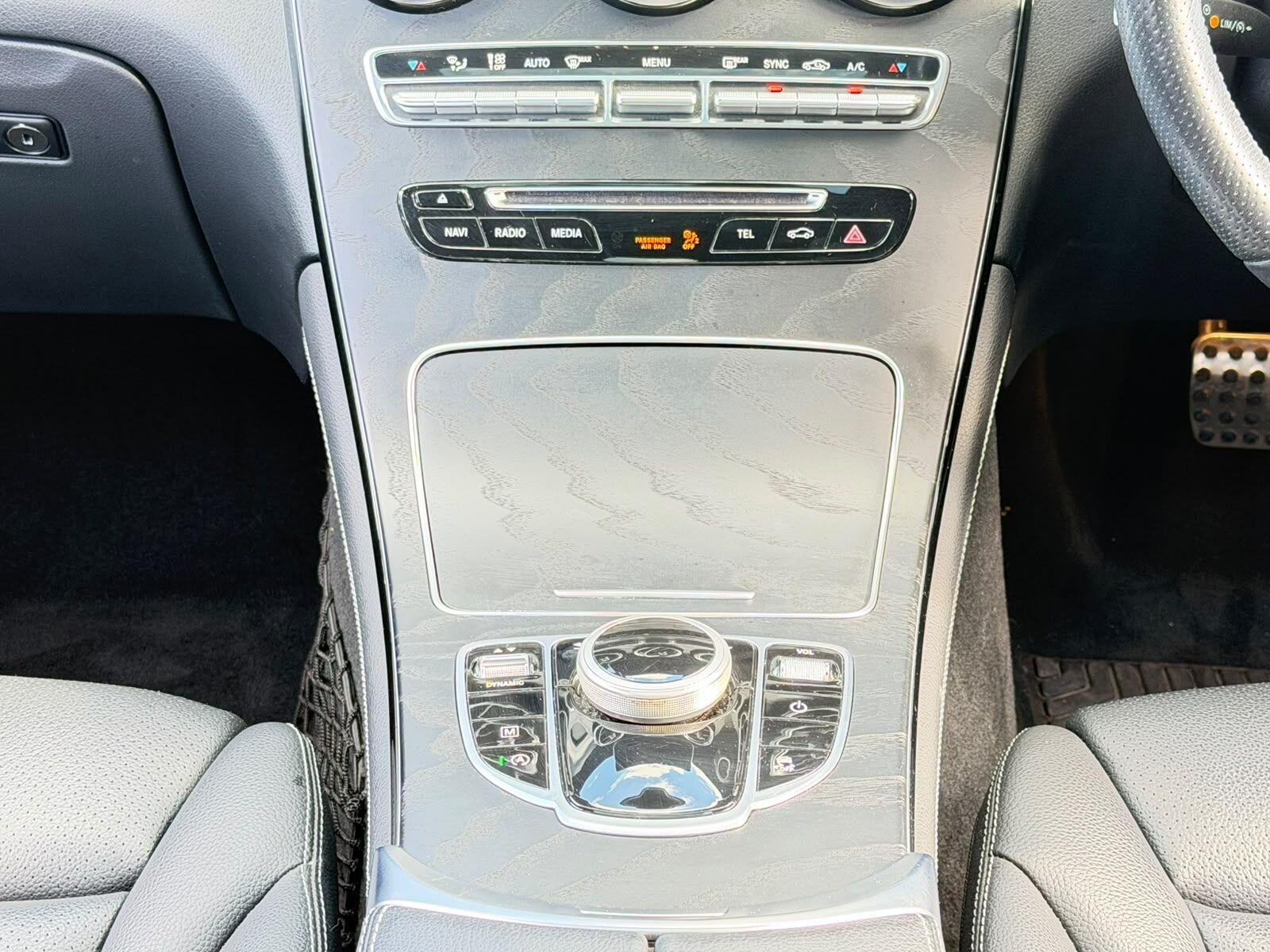 Mercedes-Benz GLC view 21