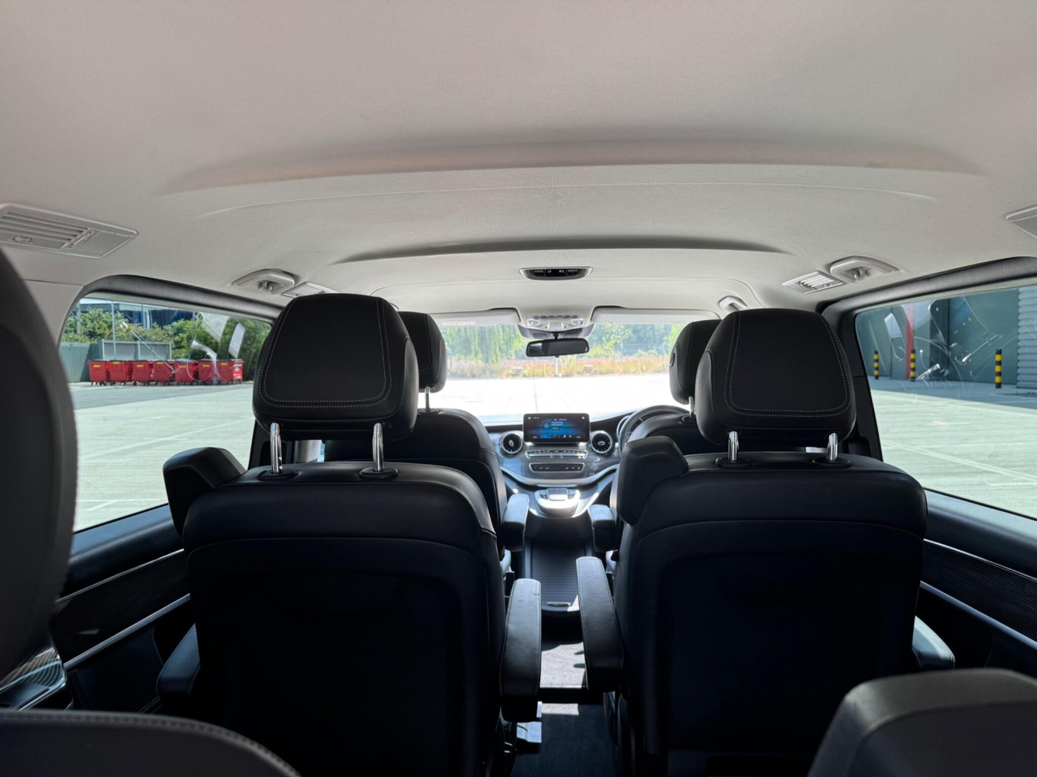 Mercedes-Benz V Class view 23