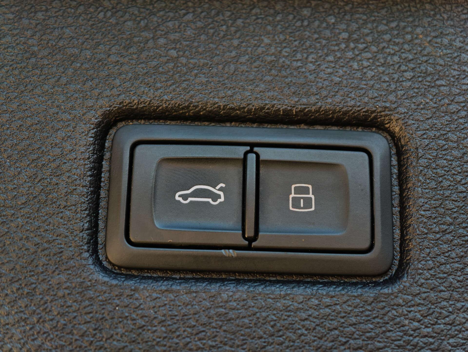 Audi SQ7 view 30