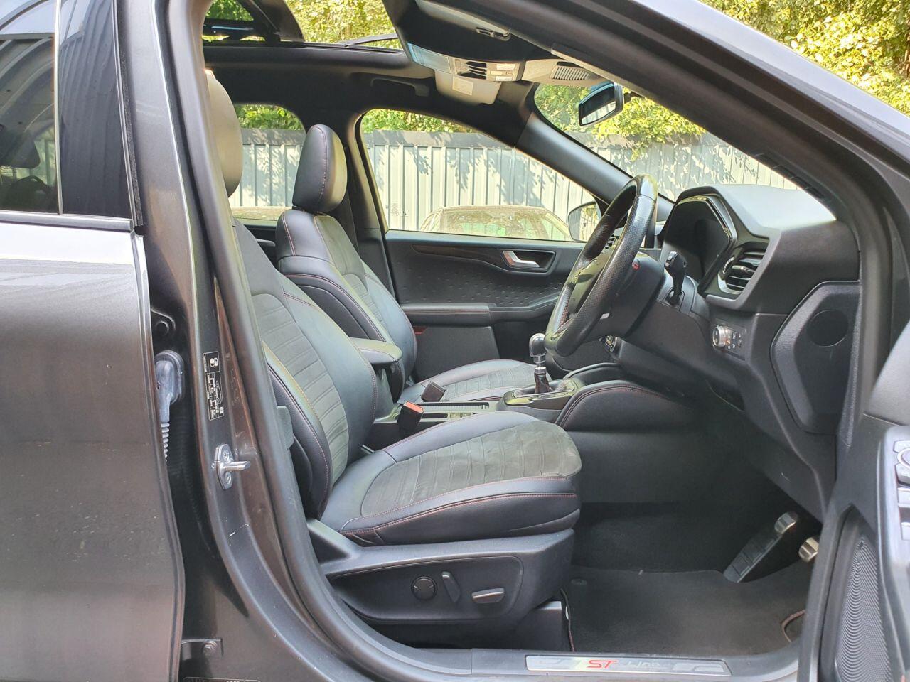 Ford Kuga view 15
